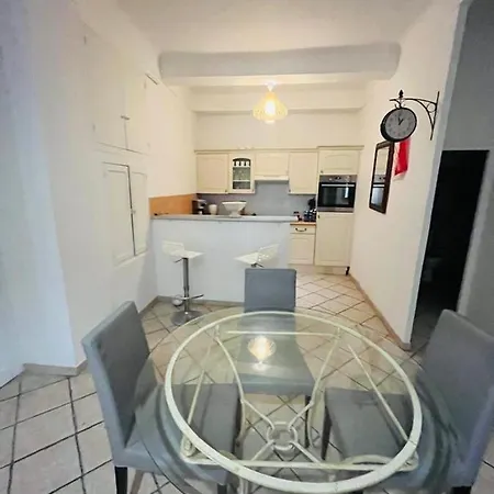 Au Coeur De Cannes, A L'angle De La Rue D'antibes Апартаменты Канны